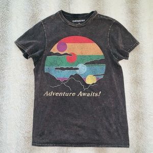 Women’s Faded Graphic T-Shirt